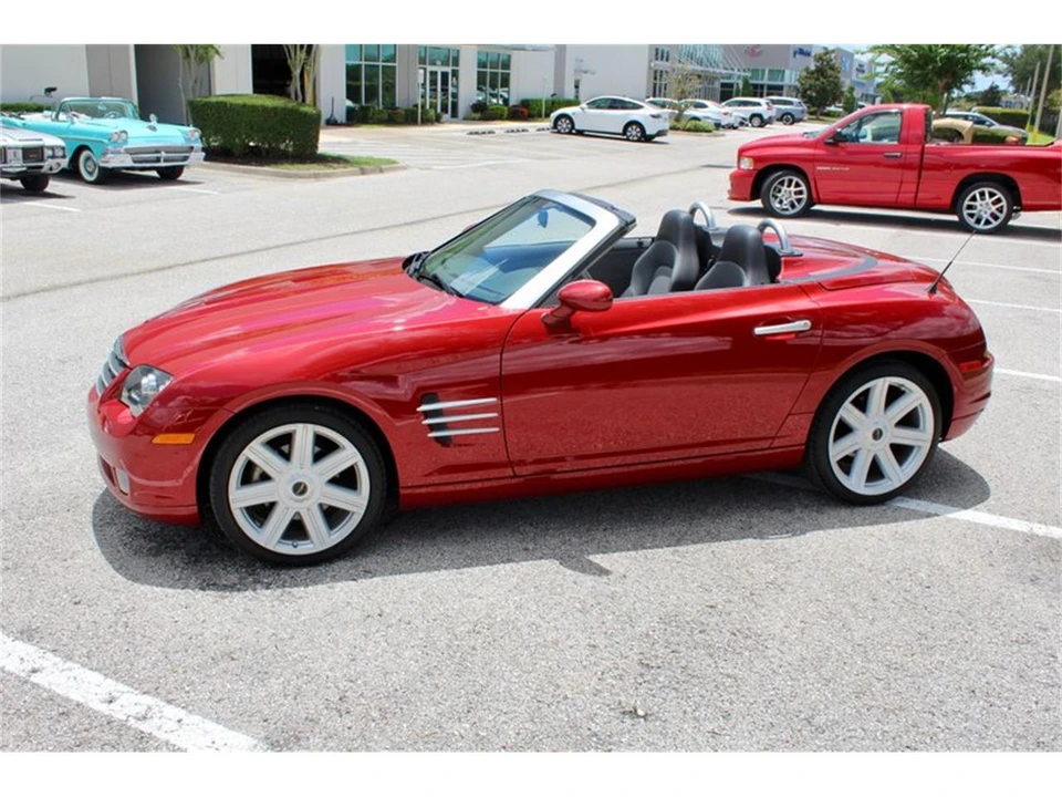 2008 Chrysler Crossfire - Image 24 of 31