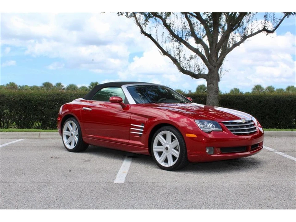 2008 Chrysler Crossfire - Image 2 of 31