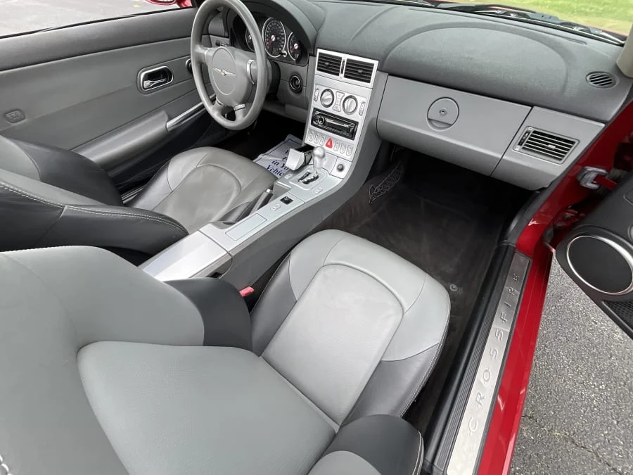 2008 Chrysler Crossfire - Image 7 of 12