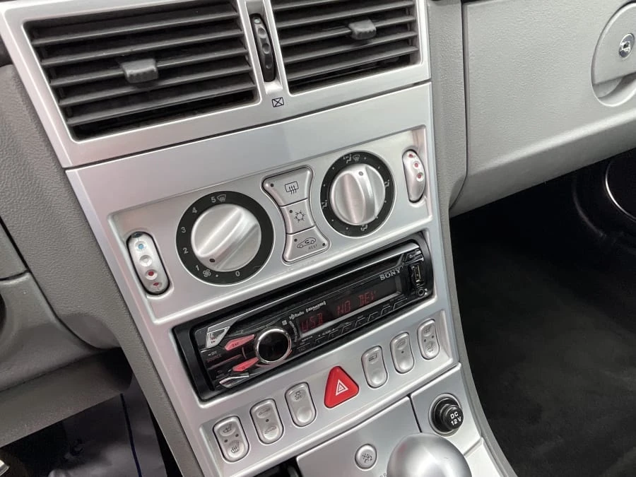 2008 Chrysler Crossfire - Image 8 of 12