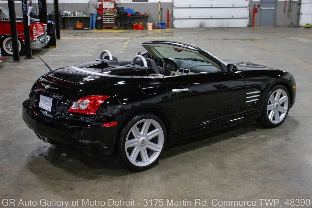 2008 Chrysler Crossfire - Image 8 of 12