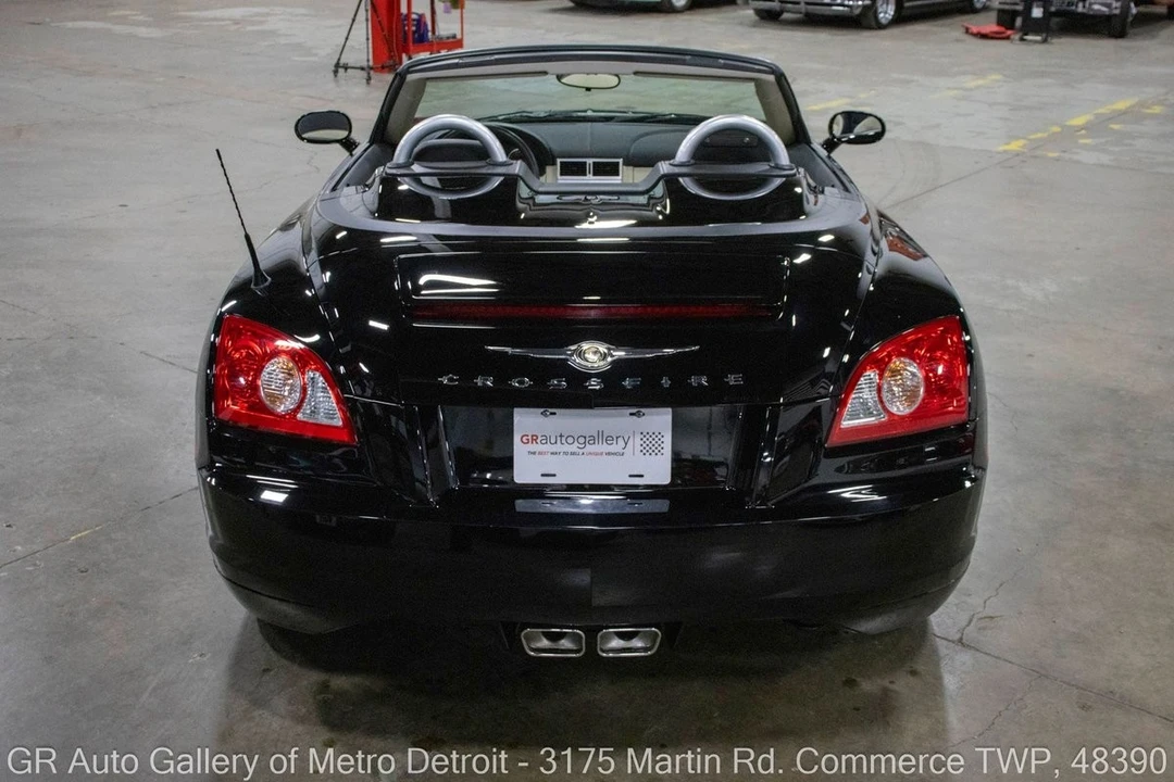 2008 Chrysler Crossfire - Image 6 of 12