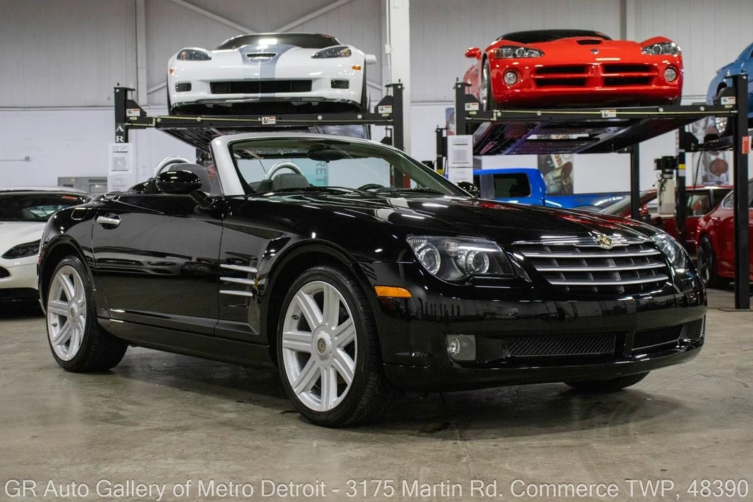 2008 Chrysler Crossfire - Image 11 of 12