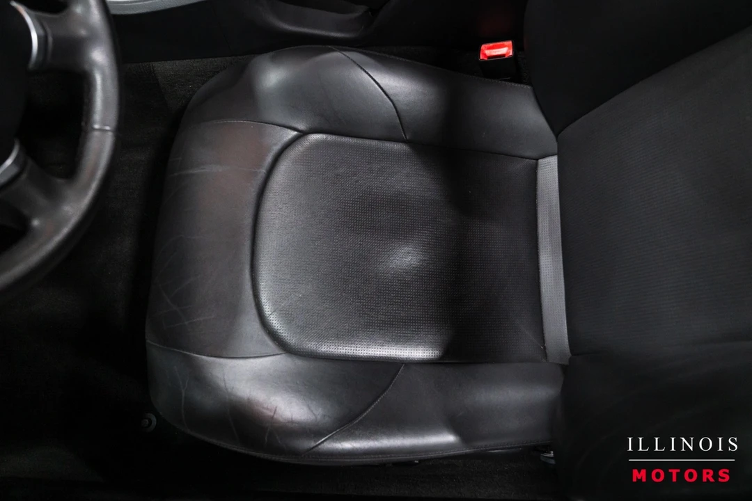 2008 Chrysler Crossfire - Image 20 of 31