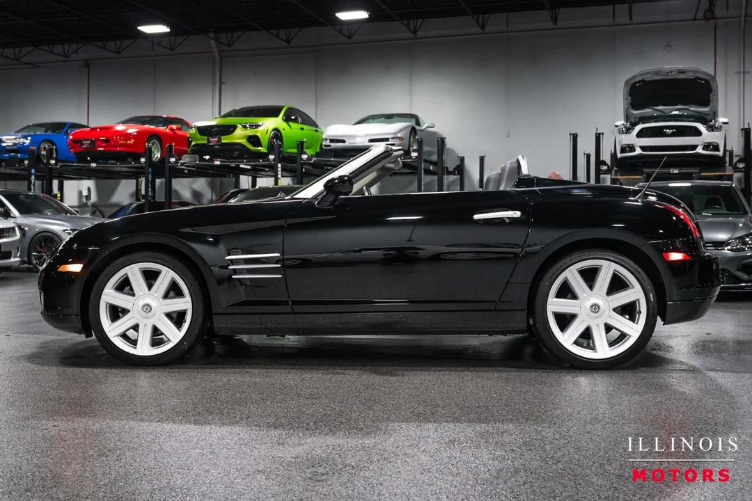 2008 Chrysler Crossfire - Image 2 of 31
