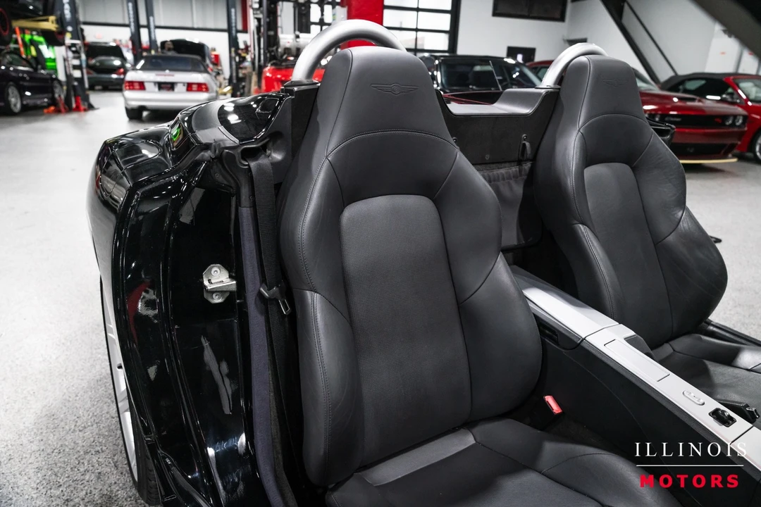 2008 Chrysler Crossfire - Image 28 of 31