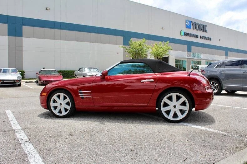 2008 Chrysler Crossfire - Image 12 of 31