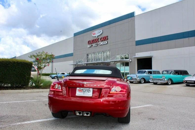 2008 Chrysler Crossfire - Image 15 of 31