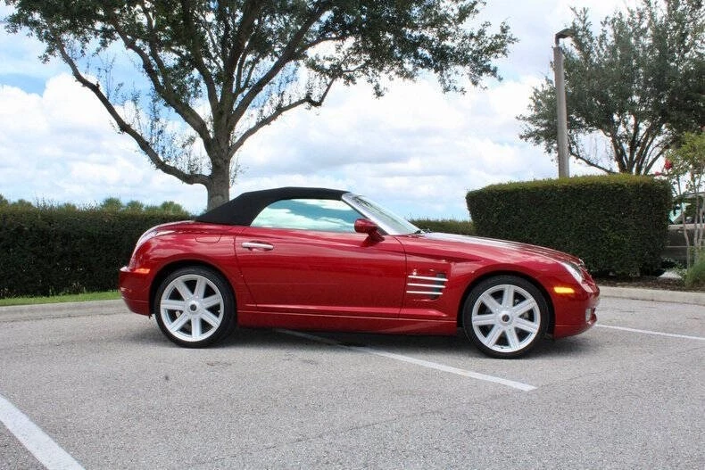 2008 Chrysler Crossfire - Image 4 of 31