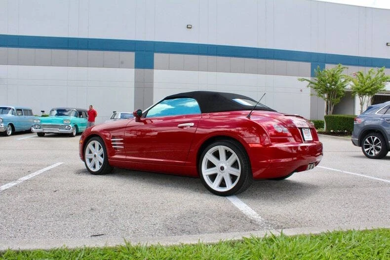 2008 Chrysler Crossfire - Image 13 of 31