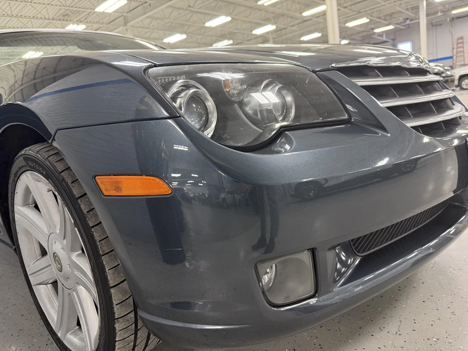 2008 Chrysler Crossfire - Image 10 of 31