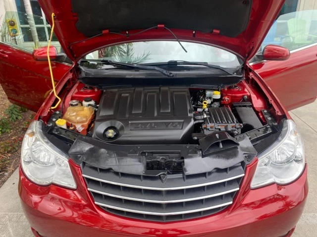 2008 Chrysler Sebring - Image 18 of 21