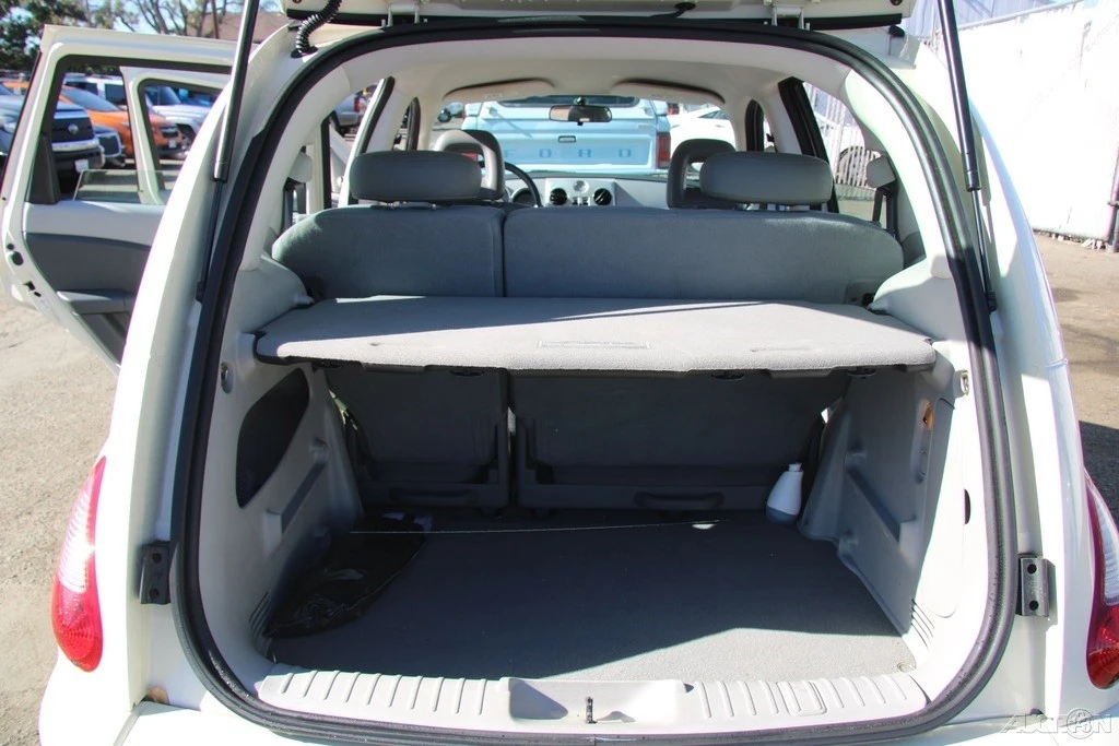 2008 Chrysler PT Cruiser - Image 20 of 21