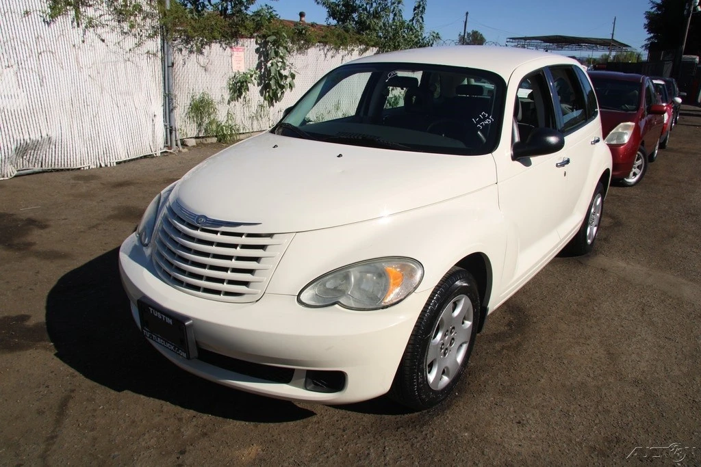2008 Chrysler PT Cruiser - Image 2 of 21