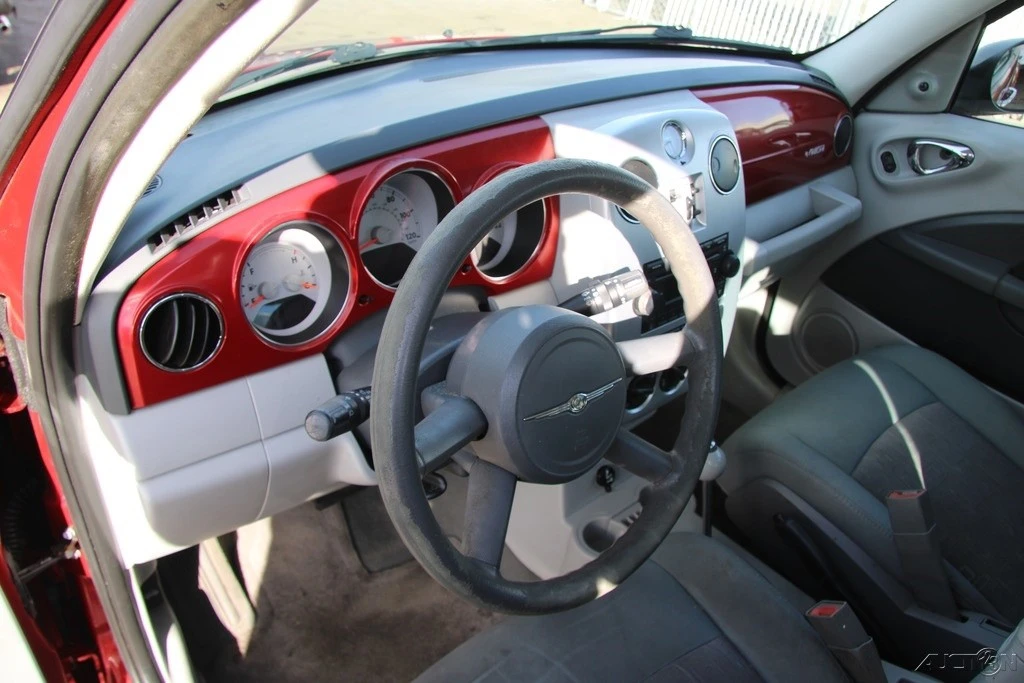 2008 Chrysler PT Cruiser - Image 13 of 21