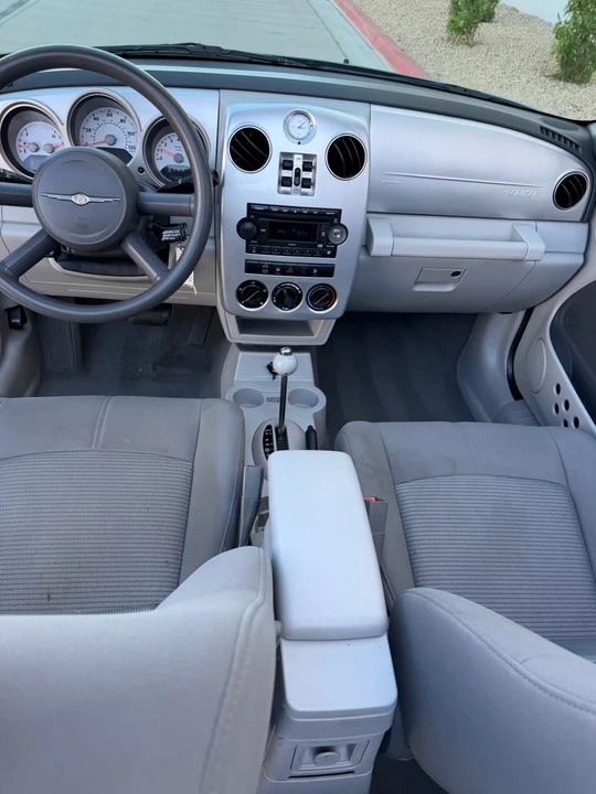 2008 Chrysler PT Cruiser - Image 13 of 18