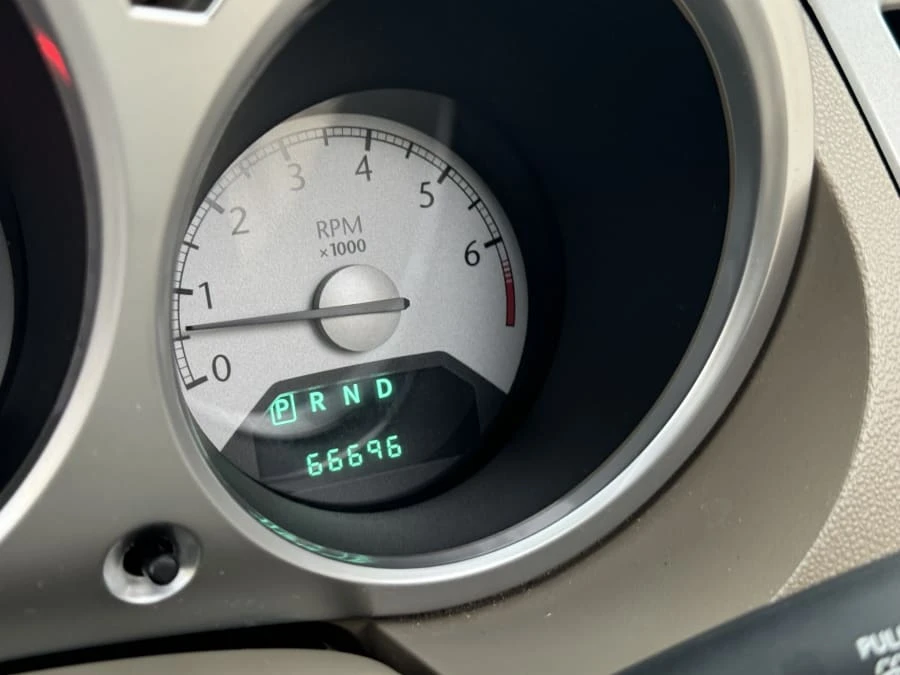 2008 Chrysler Sebring - Image 10 of 12