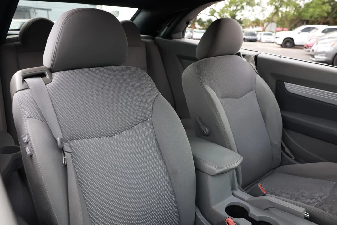 2008 Chrysler Sebring - Image 16 of 21