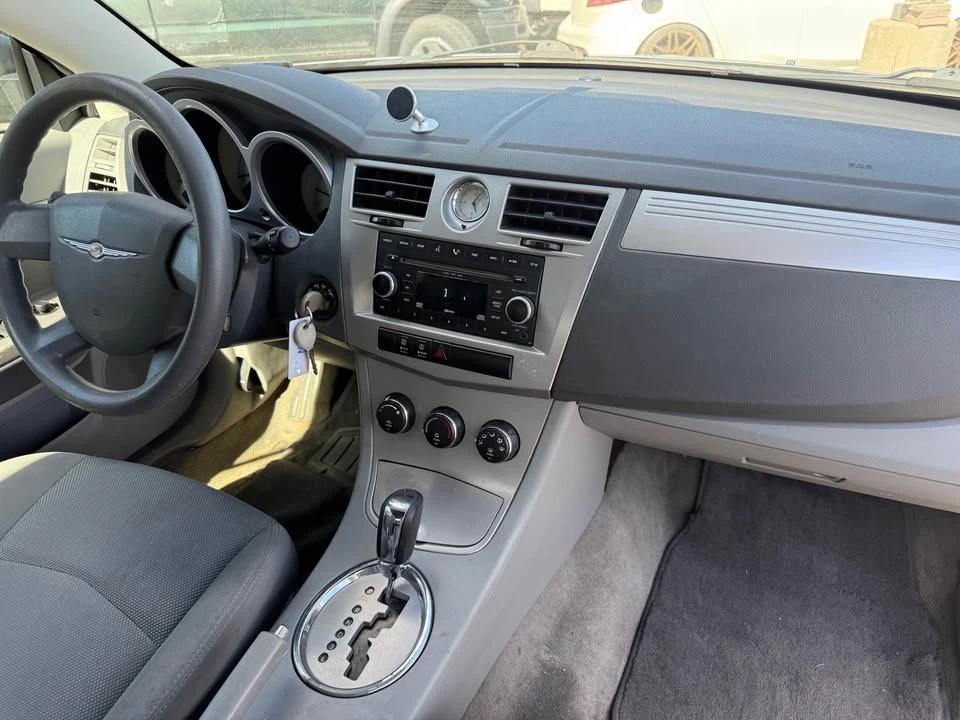 2008 Chrysler Sebring - Image 10 of 14