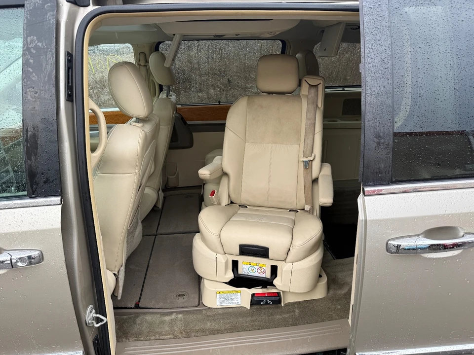 2008 Dodge Caravan - Image 20 of 21