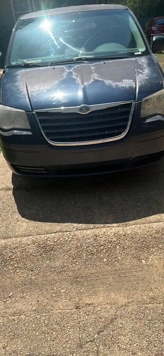 2008 Chrysler Town & Country - Image 3 of 6