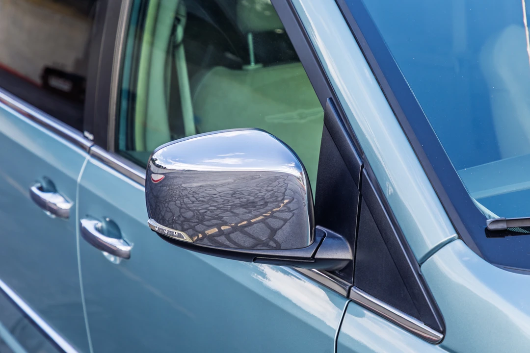 2008 Chrysler Town & Country - Image 27 of 31