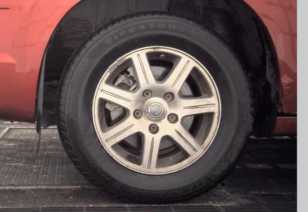 2008 Chrysler Town & Country - Image 9 of 19