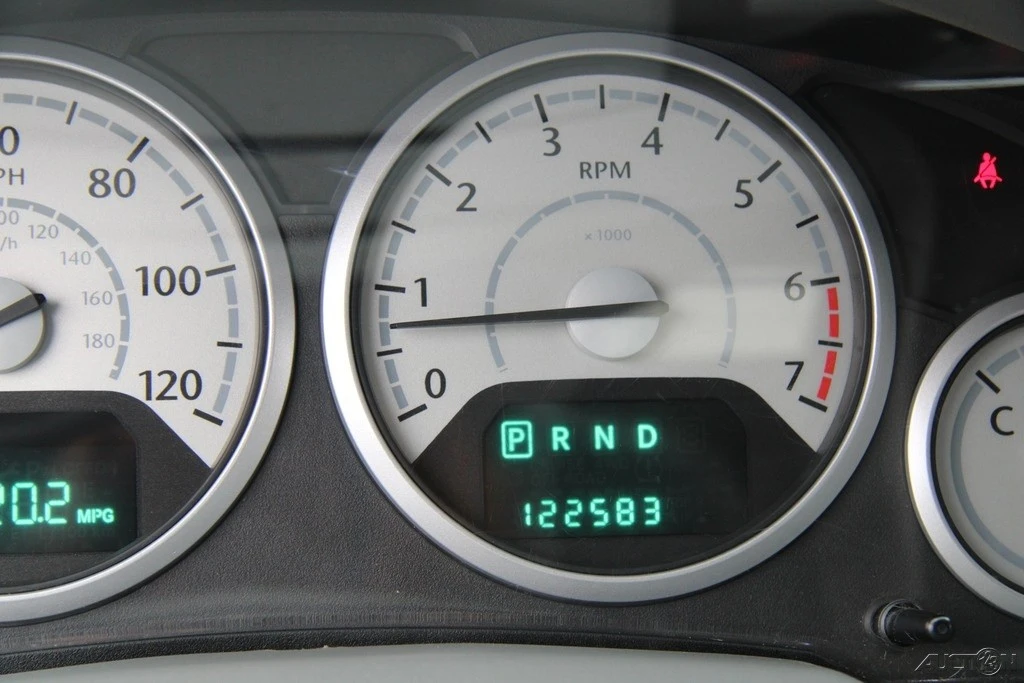 2008 Chrysler Town & Country - Image 15 of 21
