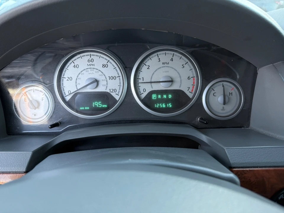 2008 Chrysler Town & Country - Image 11 of 20
