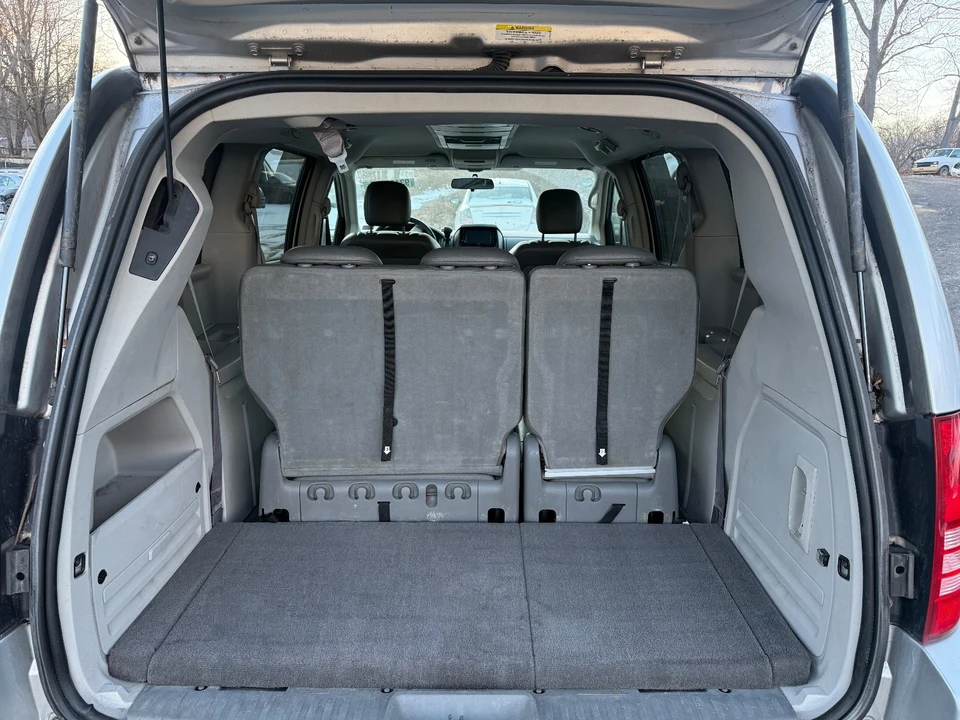 2008 Chrysler Town & Country - Image 20 of 20
