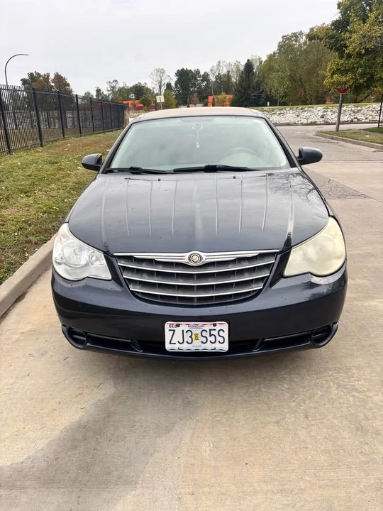 2008 Chrysler Sebring - Image 2 of 6