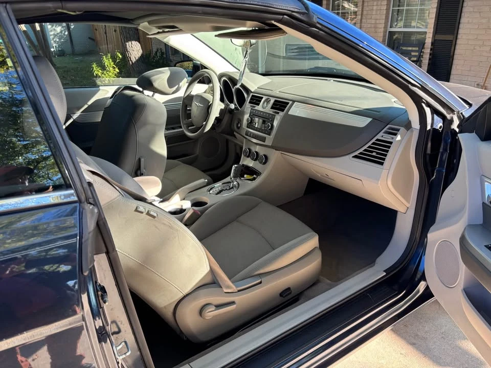 2008 Chrysler Sebring - Image 10 of 15