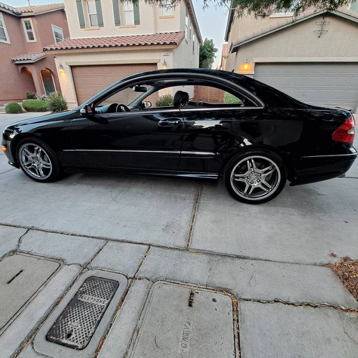 2008 Mercedes-Benz CLK-Class - Image 12 of 24