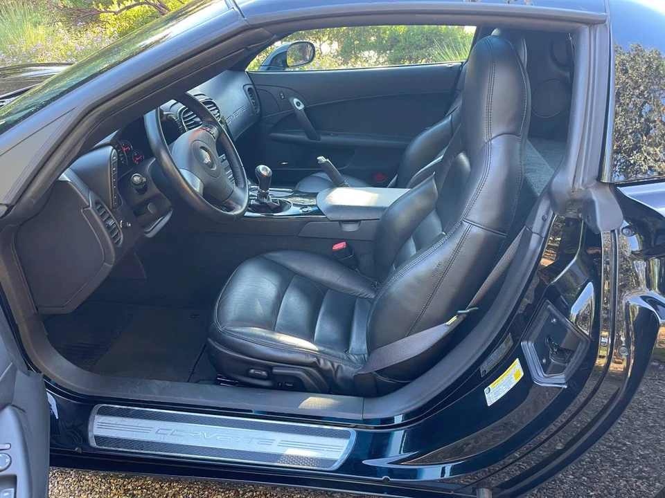 2008 Chevrolet Corvette C6 - Image 10 of 14