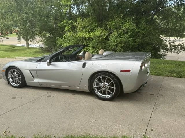 2008 Chevrolet Corvette C6 - Image 2 of 8