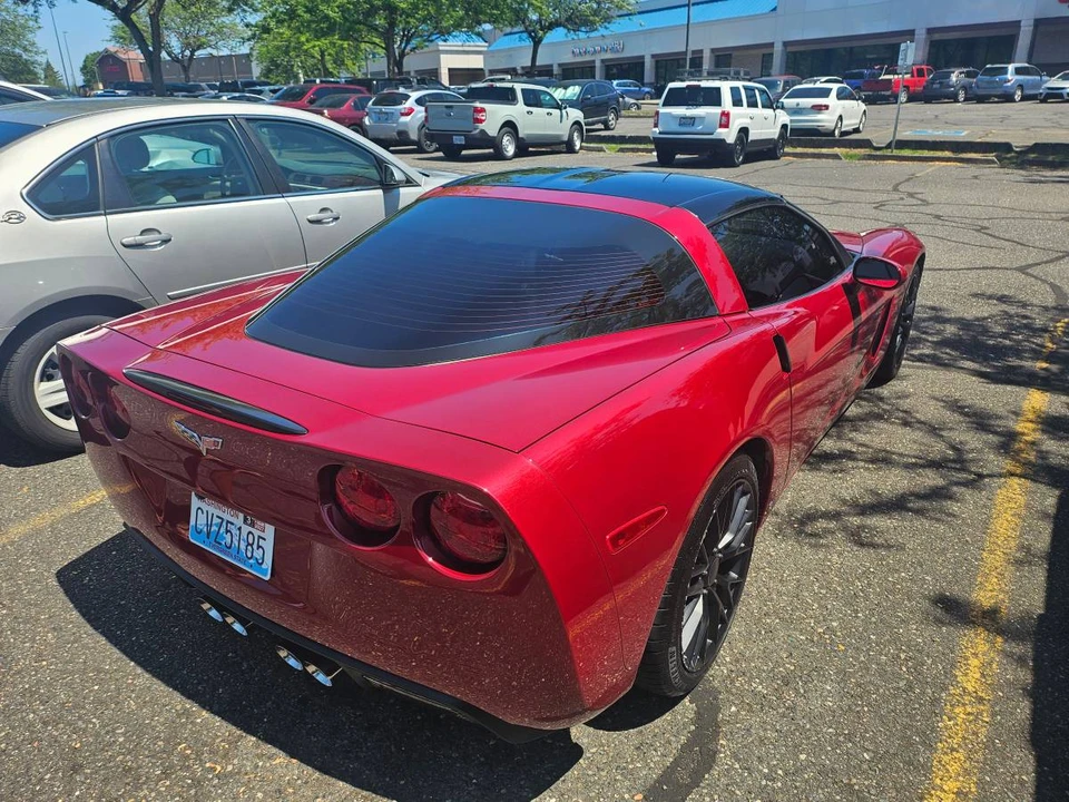 2008 Chevrolet Corvette C6 - Image 2 of 9