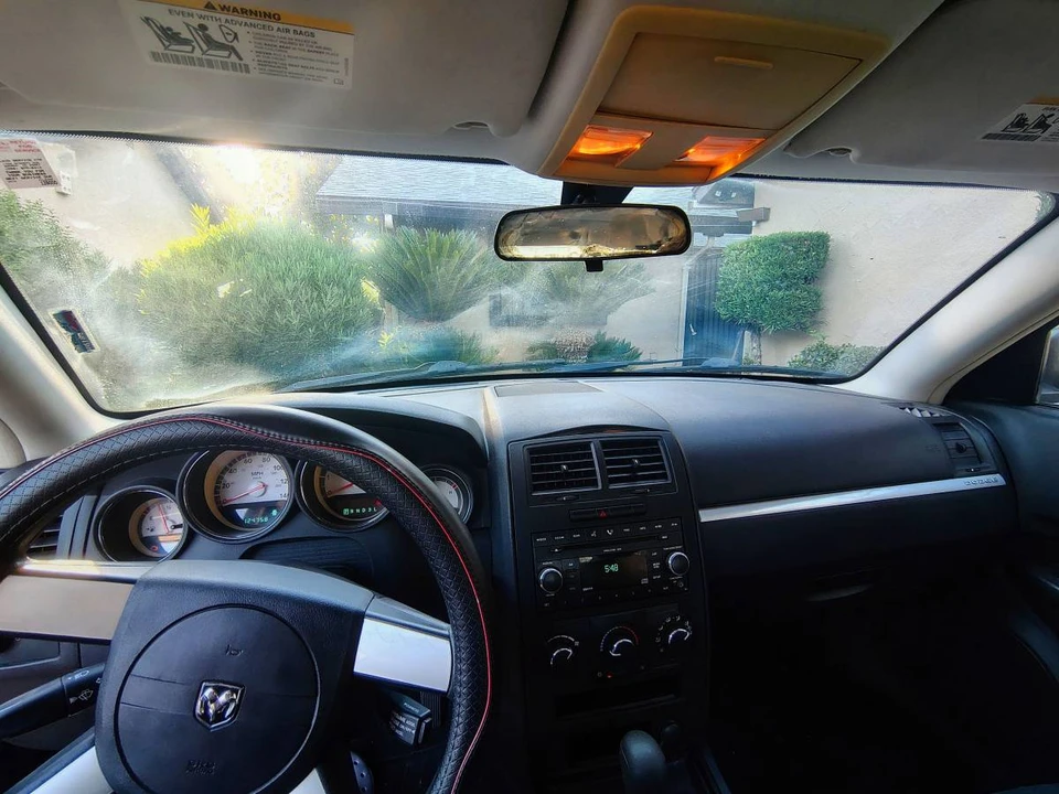 2008 Dodge Charger 6th Gen - Image 11 of 18