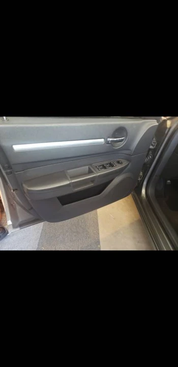 2008 Dodge Charger 6th Gen - Image 11 of 12