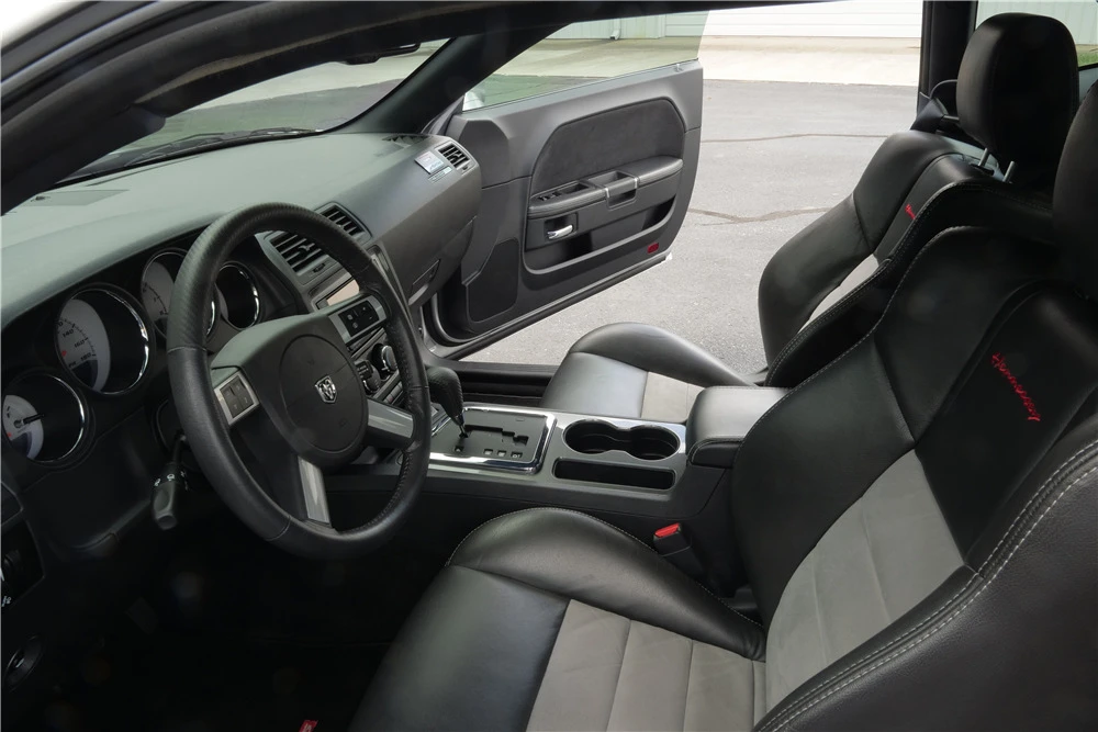 2008 Dodge Challenger 3rd Gen - Image 4 of 10