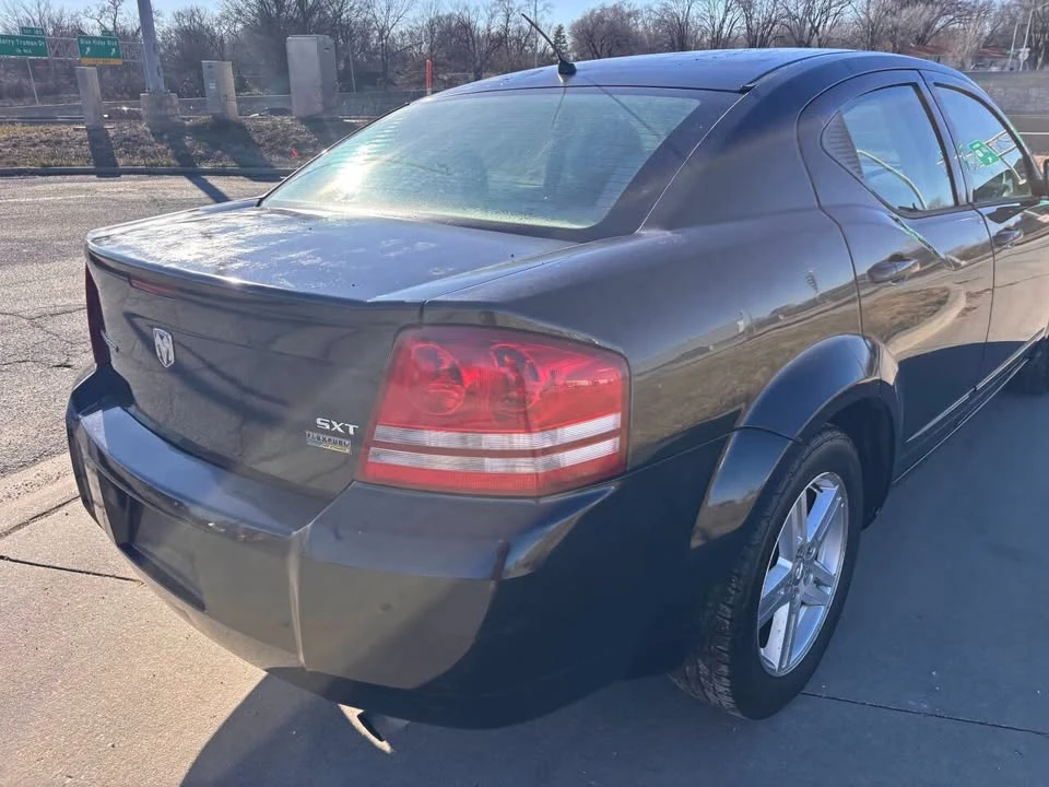 2008 Dodge Avenger Sedan - Image 7 of 16