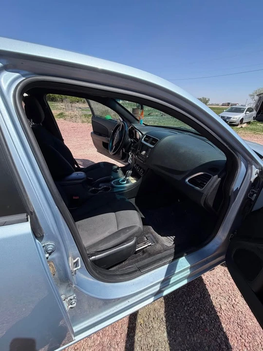 2008 Dodge Avenger Sedan - Image 2 of 11