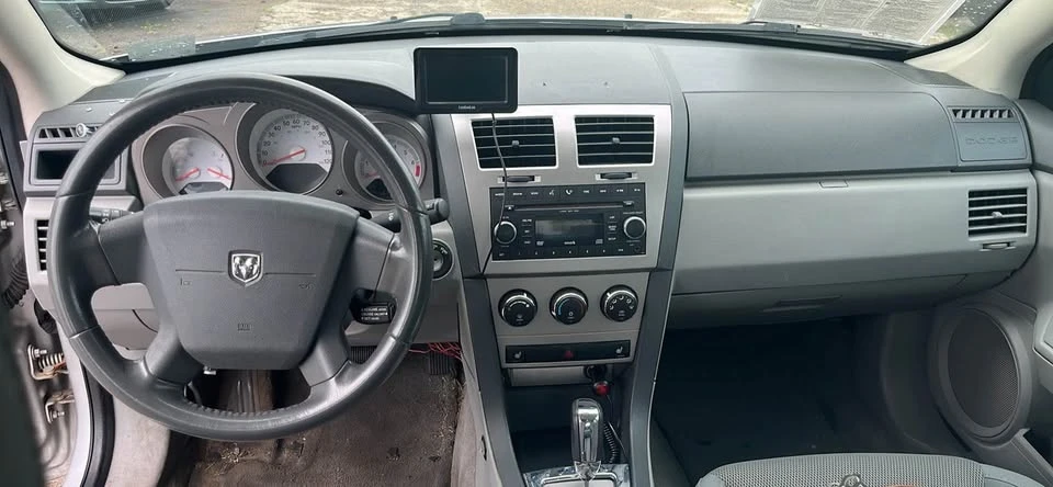 2008 Dodge Avenger Sedan - Image 7 of 10