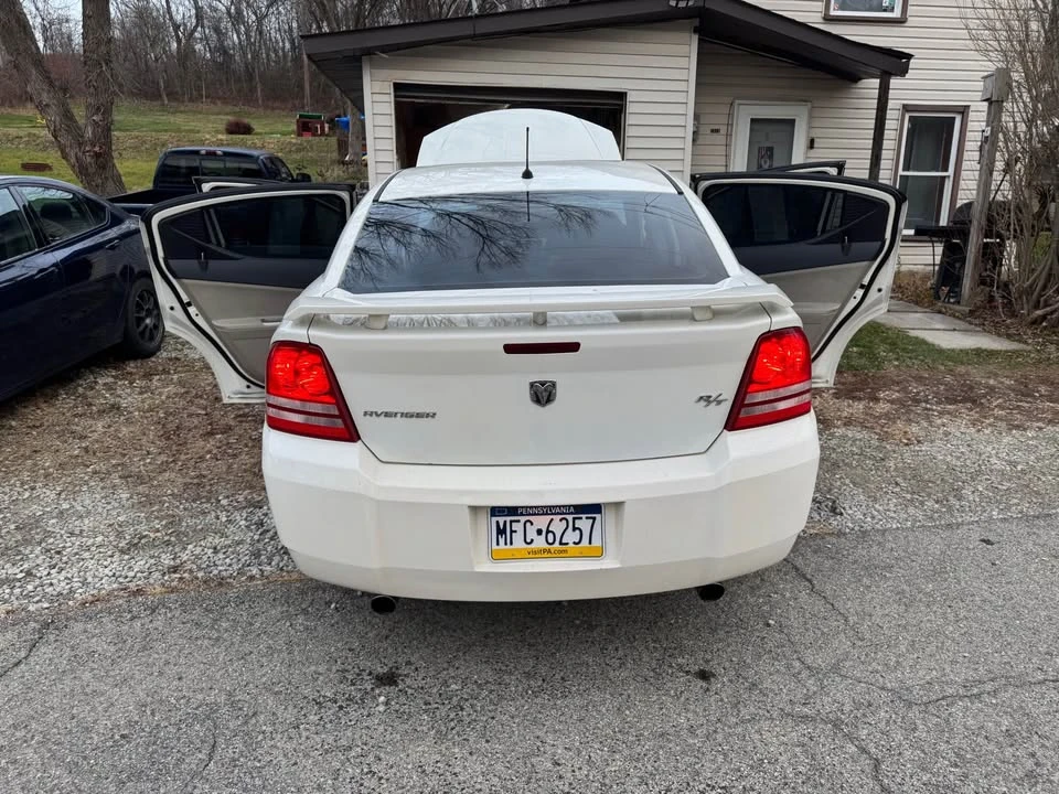 2008 Dodge Avenger Sedan - Image 5 of 10
