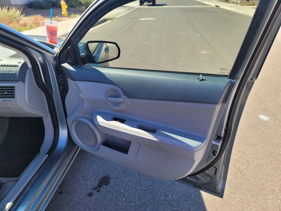 2008 Dodge Avenger Sedan - Image 16 of 18