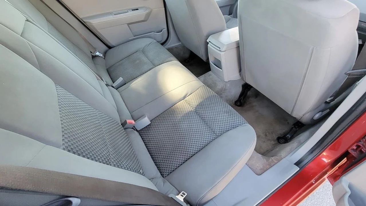 2008 Dodge Avenger Sedan - Image 18 of 21