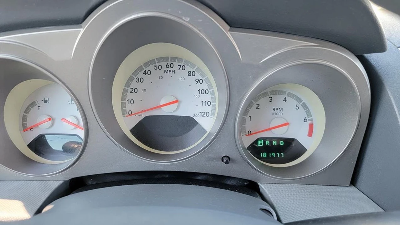 2008 Dodge Avenger Sedan - Image 14 of 21