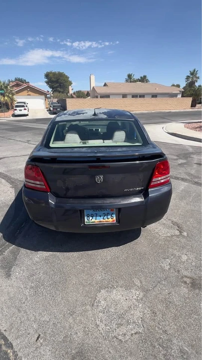 2008 Dodge Avenger Sedan - Image 2 of 10