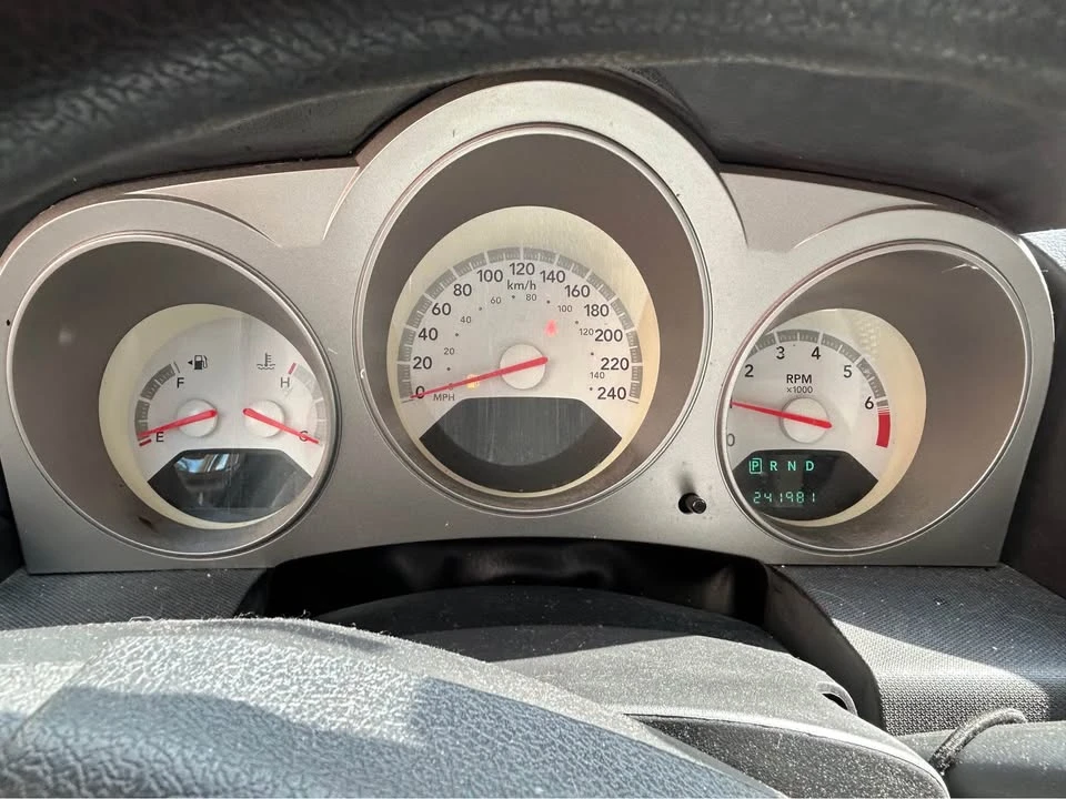 2008 Dodge Avenger Sedan - Image 8 of 10
