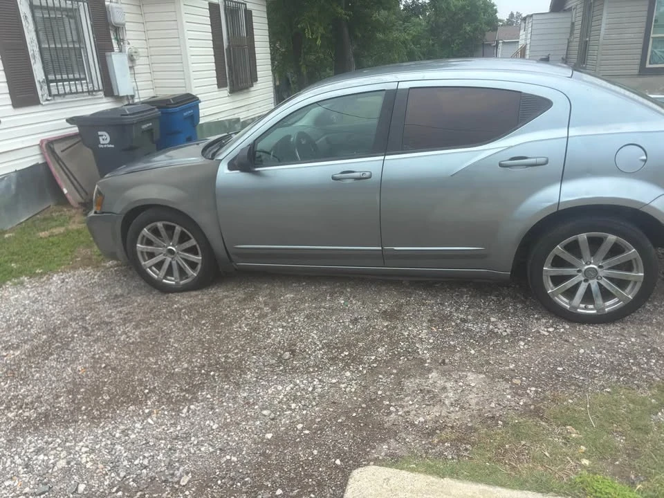 2008 Dodge Avenger Sedan - Image 2 of 5