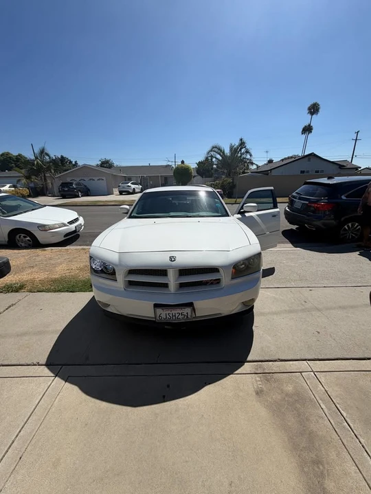 2008 Dodge Charger 6th Gen - Image 2 of 5